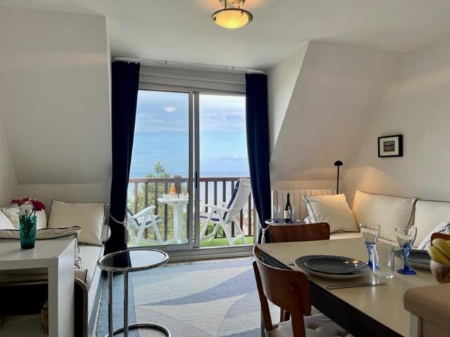 Le Sea View Apartment